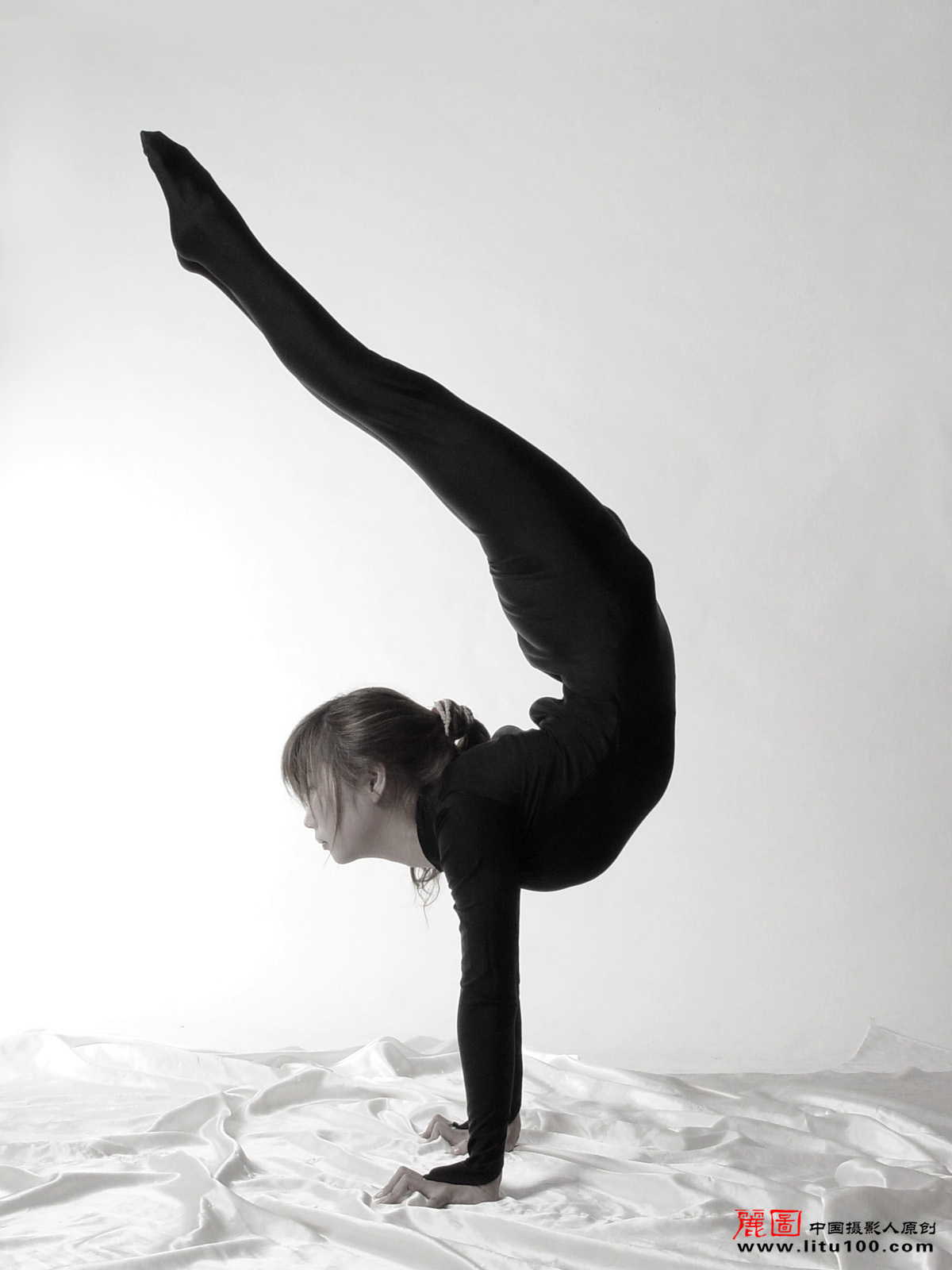 Yi Jia Vol.4 [丽图人像摄影] 最全美女图片站